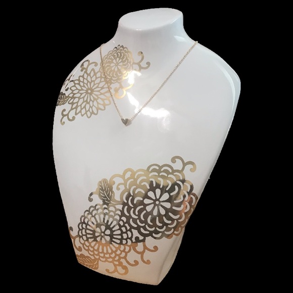 4/$25 New Tiny Gold Heart Necklace - Picture 2 of 3